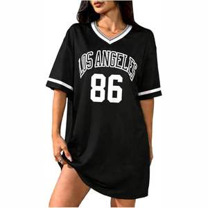 Robe de football pour femmes en gros, uniforme de soccer personnalisé à manches courtes, impression par sublimation, respirant, athlétique, direct usine - Product Image 5