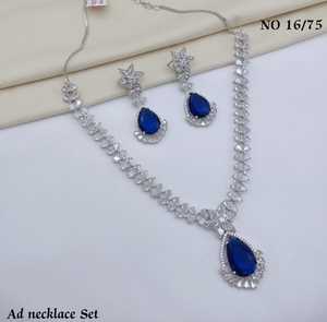Parure de bijoux en laiton plaqué rhodium imitation perle et strass, boucles d'oreilles et collier goutte d'eau rouges, pour mariée et mariage - Product Image 6