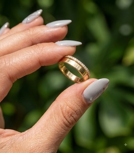 Anillo de Oro de 10K con Diamantes Cultivados en Laboratorio, Anillo de Compromiso con Pavé Lateral, Anillo de Boda Moderno y Minimalista, Joyería Fina, Fabricante Personalizado - Product Image 1