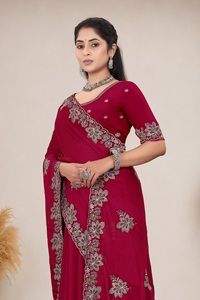 Sari en satin et mousseline de soie pour femme, personnalisable, style indien, broderie Swarovski, design Patola, style traditionnel, pour mariage, par Vexotrend - Product Image 5