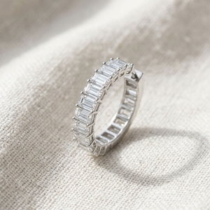 Pendientes de Aro de Oro Blanco de 10K con Diamantes Creados en Laboratorio con Corte Esmeralda, Certificados por IGI, Joyería de Lujo para Regalo de Aniversario de Bodas - Product Image 4
