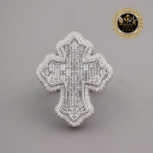 Bague Croix en Moissanite Coupe Baguette avec Halo, Bijou Chrétien de Luxe Unisexe, Tonalité Argent - Product Image 1