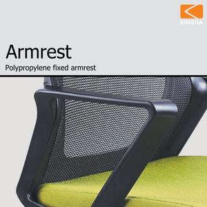 Chaise de bureau moderne en maille avec accoudoirs réglables et appui-tête intégré, design ergonomique pivotant pour usage domestique ou professionnel - Product Image 4