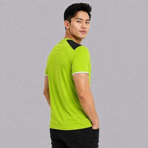 เสื้อยืดคอกวีผู้ชาย ผู้ผลิตมืออาชีพ ขายดีที่สุด ราคาขายส่ง ทรงปกติ สตรีทแวร์ลำลอง ผ้าฝ้าย 100% รับผลิตตามแบบ - Product Image 4