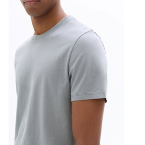 Camiseta de Cuello Redondo Color Beige Claro 100% Algodón para Hombre, Camiseta de Manga Corta con Cuello Redondo, Corte Regular, Color Sólido, Informal - Product Image 2