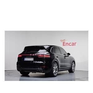 Para Porsche Cayenne 4.0 Turbo Modelo Septiembre 2023 con 23,940 km, Volante a la Izquierda, Asientos de Cuero, Cámara Trasera - Product Image 2