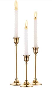 Candelabro Cilíndrico de Hierro Dorado con Relieve Vintage, Portavelas con Flores, Centro de Mesa Hecho a Mano para Bodas, San Valentín - Product Image 3