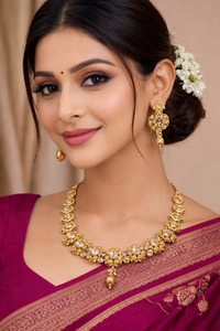 Conjunto de collar Kundan chapado en oro tradicional con diseño geométrico, aretes Jhumka, joyería artificial india para novias y bodas. - Product Image 2
