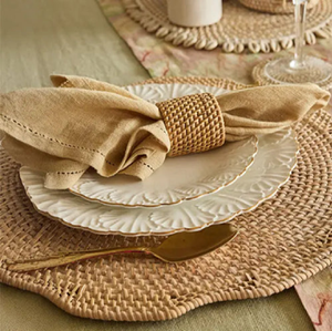 Rustic woven rattan elephant <b>napkin</b> <b>rings</b> bringing unique handmade charm, available at wholesale prices. Classic hand-woven - Product Image 4
