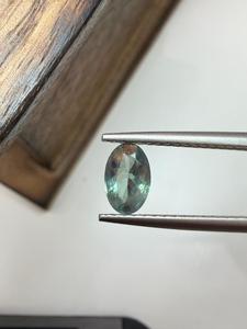 Alexandrite Naturelle Pierre Précieuse Libre Coupe Ovale Bleu-Vert Facettée à Changement de Couleur pour Bijoux Fins, Collectionneurs, Bagues et Pendentifs Personnalisés - Product Image 5