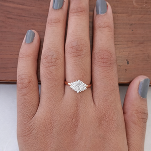 นามิวา วีเอ็มจี 52 แหวนดอกไม้สำหรับผู้หญิงดีไซน์หรูหรางานแต่งงานงานหมั้นเครื่องประดับชั้นดีของขวัญ - Product Image 5