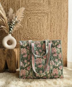 Bolso Tote de Moda Bohemio, Hecho a Mano, de Algodón con Bordado Floral, Cierre Abierto, Color Verde, para Todas las Temporadas - Product Image 6