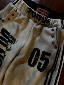 Custom Heavyweight Distressed Fleece Sweatpants Mens Vintage Letter Graphic Wide Leg <b>Pants</b> Retro <b>Y2K</b> Streetwear Joggers - Product Image 3