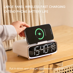Estación de carga inalámbrica rápida RGB LED Reloj digital Altavoz Pantalla de temperatura Control de lámpara Reloj Despertador-para fiestas Computadora - Product Image 4