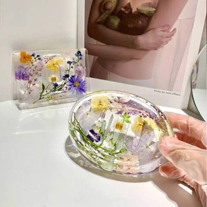 Support à Savon Carré en Résine Écologique ILAHI – Design Moderne, Fonctionnalité Intégrée, Quantité Personnalisable, Idéal pour Fêtes et Achats - Product Image 2