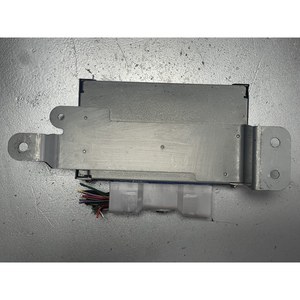 Módulo de Control de Transmisión (TCM) Usado Compatible con Nissan Pathfinder Infiniti QX4 T5 31036-98W11 Unidad de Motor (ECU) - Product Image 1