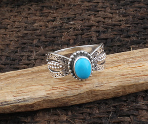 Anillo de Plata de Ley 925 con Turquesa Engastada en Bisel, Hecho a Mano, Estilo Bohemio Clásico, Delicado, Solitario, Certificado, para Boda o Fiesta, de Jaipur - Product Image 5
