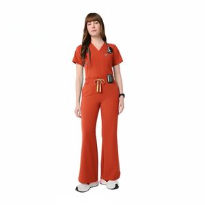Tenue Médicale Personnalisée OEM – Blouse et Pantalon Respirants pour Infirmières – Uniforme Confortable pour Hôpital – Fournisseur d'Uniformes Personnalisables - Product Image 4