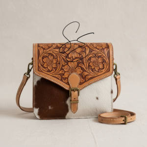 Sac bandoulière en cuir véritable de vachette, motif floral, sac à main vintage avec fermeture à boucle pour femme - Product Image 4