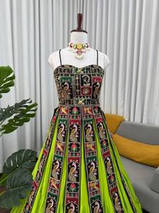 Vestido Anarkali Estampado Verde Lima para Mujer, Sin Mangas, para Fiestas, Vestido Étnico, Vestido Maxi Indio para Bodas - Product Image 5