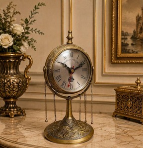 Reloj de Escritorio Náutico Antiguo de Latón, Reloj de Mesa Marítimo Vintage con Números Romanos Ornamentados, Reloj de Mesa Clásico Oceánico - Product Image 2