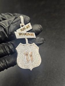 Colgante Personalizado de Placa de Identificación y Escudo, Totalmente Adornado con Moissanita, de Plata de Ley S925, Estilo Hip Hop - Product Image 6