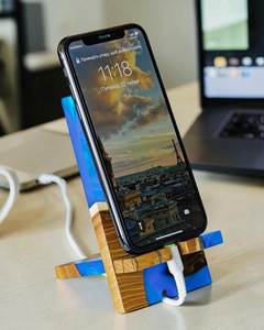Soporte de Bambú Personalizado para Teléfono, Cargador de Escritorio de Madera, Expositor Ecológico para Oficina y Promoción - Product Image 3