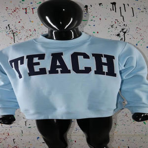 Sudadera TEACH SKY BLUE con cuello alto, 100% azul marino, con apliques bordados, cuello ancho, CLUSH SPORTS - Product Image 1