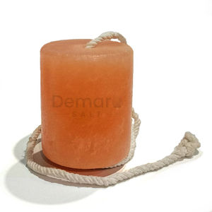 Sel à lécher pour animaux OEM de haute qualité, compressé, pour bovins, chevaux, vaches, moutons, chèvres, nourriture au sel à lécher pour la digestion des chiens - Disponible à la vente - Product Image 2