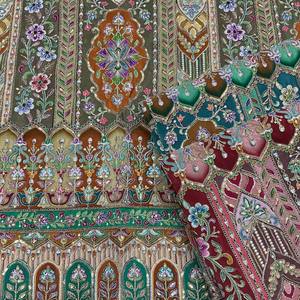 Tissu de coussin brodé à rayures florales, textile décoratif de style velours, matériau de rembourrage pour la décoration intérieure - Product Image 1