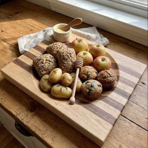 Tabla de Cortar de Madera Cóncava Personalizada OEM de Alta Calidad y Ecológica, Diseño Moderno, Hecha a Mano en Alemania con Madera de Haya, para Uso en Hoteles, Escuelas y Villas - Product Image 1