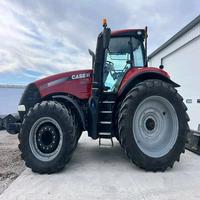 Tracteur agricole Case IH 340 HP Magnum roues motrices rouges 4x4