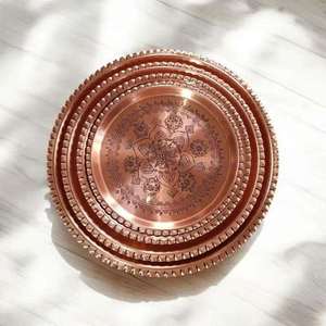 Plateau de service décoratif de luxe traditionnel en cuivre martelé, style antique, rond, pour la maison, les mariages et les restaurants - Product Image 4
