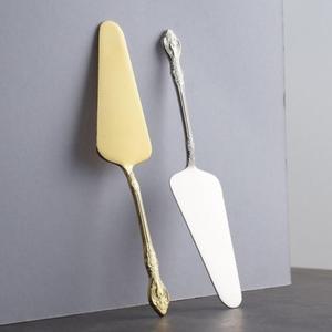 Couteau à gâteau en acier inoxydable pour occasions spéciales, parfait pour la découpe de gâteaux cérémoniels et les moments photo - Product Image 5