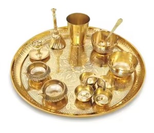 Plateau de Pooja en laiton écologique au design vintage, finition élégante, pour la décoration de Diwali et les rituels spirituels du temple - Product Image 3