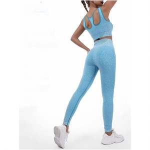 Ensembles de yoga pour femmes : Leggings de sport noirs taille haute pour adolescentes et jeunes femmes, avec soutien-gorge de sport, sublimation, collection été, fabriqués au Pakistan - Product Image 6