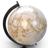 Globe décoratif vintage blanc pour table |   Globe terrestre en fer pour décoration de bureau |   Décoration de maison et de bureau de style antique