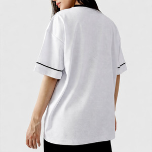 Maillot de football américain personnalisé Y2K streetwear blanc et noir, sublimation, haute qualité, léger, t-shirts streetwear - Product Image 2