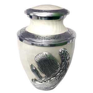 Urna de cremación funeraria de Ángel rezando blanca perla de latón grande de lujo hecha de materiales de la más alta calidad - Product Image 1