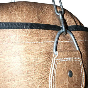 Saco de Boxeo Profesional para Entrenamiento en Casa, Gimnasio, Fitness, con Relleno de Cuero Resistente a Impactos y Ecológico - Product Image 5