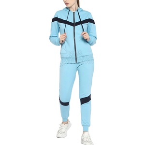 Survêtement pour femme avec logo de marque personnalisé, 65% coton, 35% polyester, coupe ample et décontractée, fabriqué au Pakistan - Product Image 1