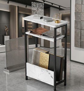 Mesa Auxiliar Estrecha Moderna para Sofá, Mesa Auxiliar Delgada con Patrón de Mármol, Mesa de 3 Niveles con Marco de Metal Negro, Almacenamiento para Revistas y Periódicos - Product Image 2