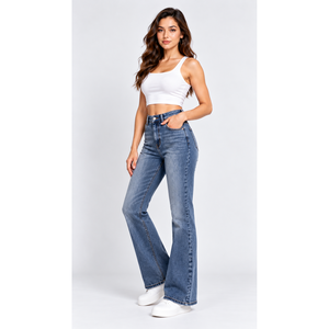 Jean bootcut taille haute pour femme avec boucle de ceinture centrale fendue bleu moyen - Vente en gros - Product Image 2