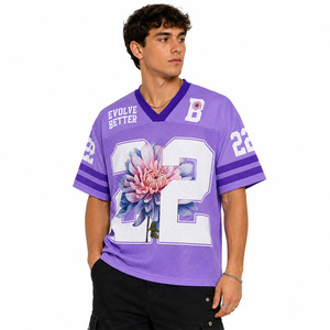 Maillot de football américain 2026 personnalisé à motif floral violet en maille, col en V oversize, vêtement de sport sublimé, streetwear, fabricant - Product Image 4