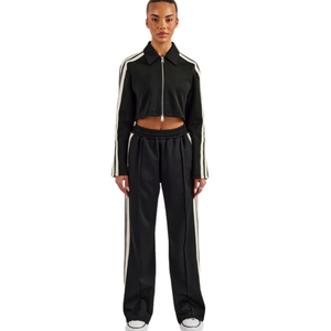 Ensemble de survêtement court zippé pour femme, col montant, triple bande, pantalon large à taille élastiquée, tenue deux pièces style urbain - Product Image 1