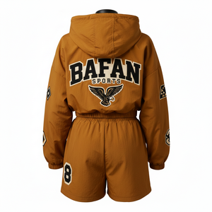 Conjunto de Chaqueta Cortavientos y Pantalones Cortos para Mujer, Tela de Poliéster y Nailon, Estilo Deportivo, Logotipo Aplicado Personalizado, Tallas Grandes - Product Image 2