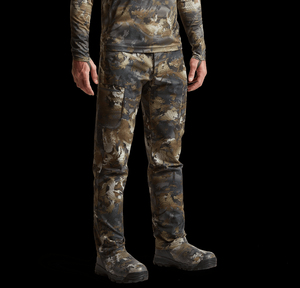 กางเกงล่าสัตว์สีเขียวสำหรับผู้ชาย ดีไซน์ OEM ผ้า softshell กันน้ำ ระบายอากาศได้ดี มีกระเป๋าหลายช่อง รองรับลายพราง - Product Image 2
