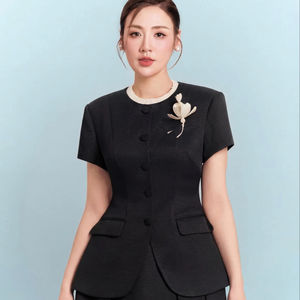 Chemisier élégant noir à volants pour femme, cintré à la taille, coupe ajustée, style coréen, chic et féminin - Product Image 1