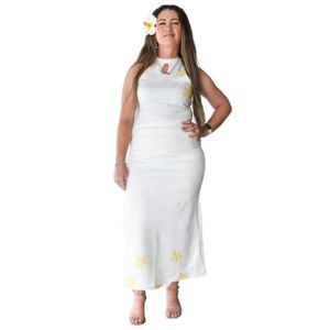 Ensemble Puletasi Tribal Polynésien de Haute Qualité, Blanc et Doré, Col Halter, Vêtements pour Femmes - Product Image 1