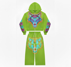 Sudadera con Capucha de Estilo Cibernético para Hombre, Emblema Luminoso de Neón en el Centro y Mangas con Patrón de Circuitos, Ropa Deportiva Vibrante de Alto Rendimiento - Product Image 1
